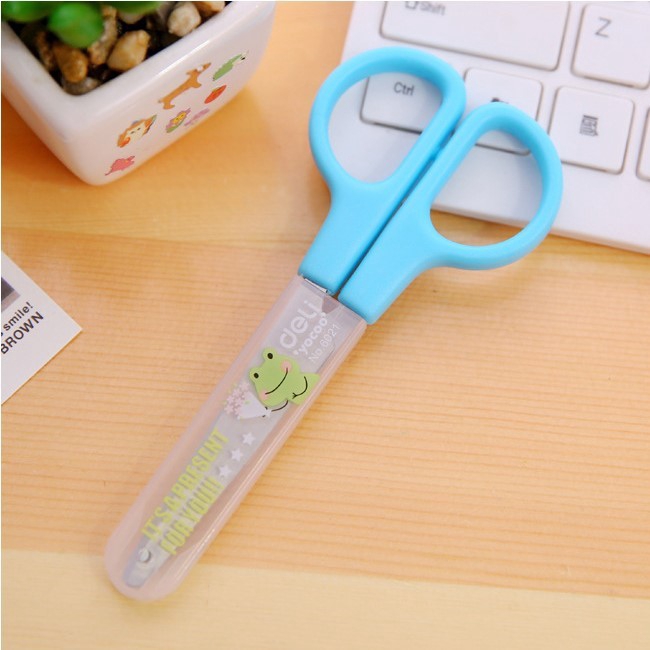 Deli. Kéo Cắt Kèm Vỏ Bảo Vệ An Toàn Cho Bé