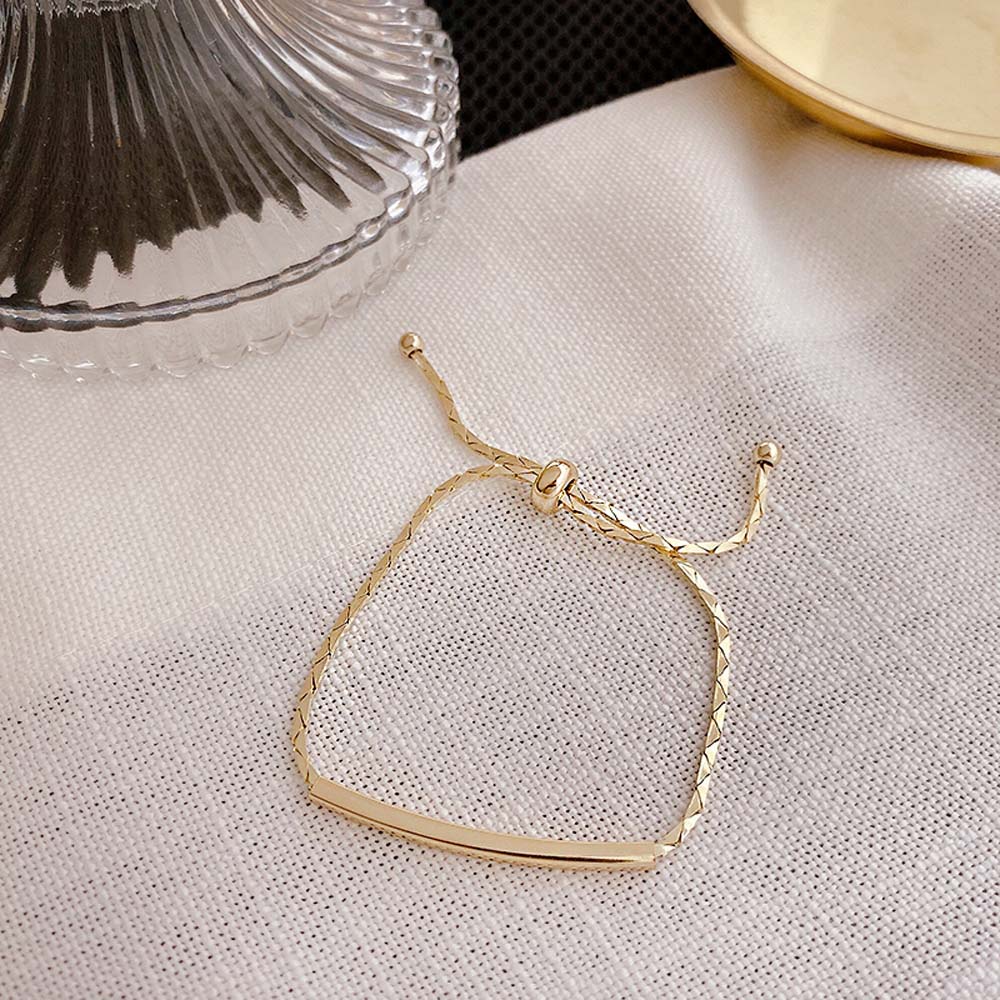 Vòng Tay Thời Trang Cho Nữ Phong Cách Hàn Quốc