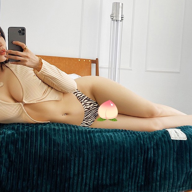 Quần lọt khe MITAOGIRL ngựa vằn