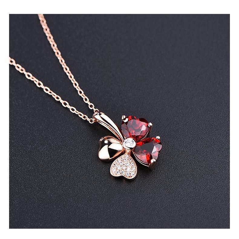 Vòng cổ nữ trang mặt cỏ bốn lá đính đá mã não đỏ thời trang Hàn Quốc 574