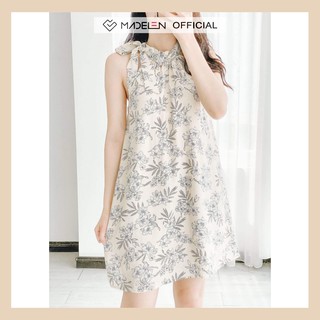 Váy cổ yếm dáng ngắn nữ MADELEN họa tiết hoa vàng chất vải lụa thoáng mát
