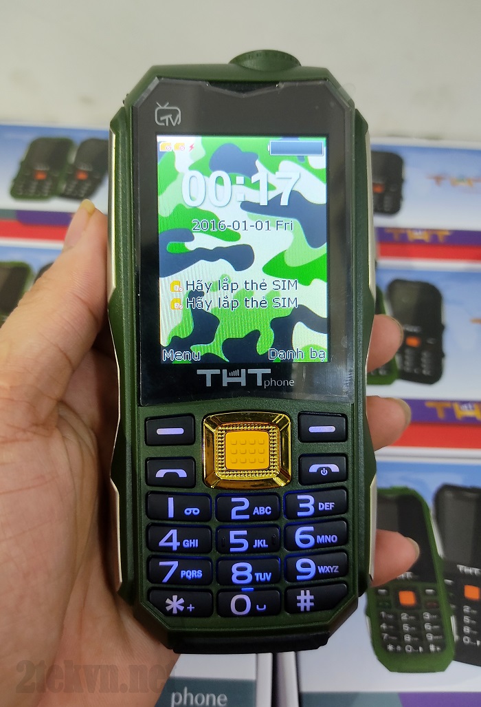 Điện thoại tht c20 pin khủng 2 sim xem tivi giá rẻ giA RE RE THIET MA