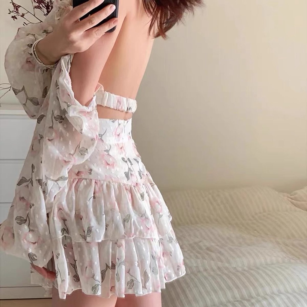 Set váy đầm hoa nhí áo croptop dài tay hở lưng sexy và chân váy xòe bồng bềnh tiểu thư lưng cao SẴN S,M