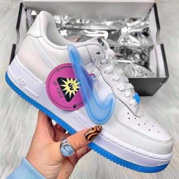 (bachhoa)Giày thể thao, giày sneaker AF1 đổi màu bằng tia UV nữ hot 2021 [Full Box + Bill]