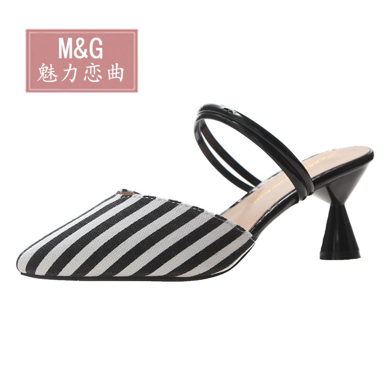 Giày sandal bít mũi đế thấp thời trang Hàn cho nữ