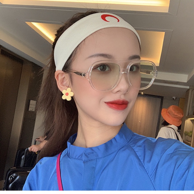 Kính Mát Gọng Lớn Trong Suốt Chống Tia Uv Thời Trang