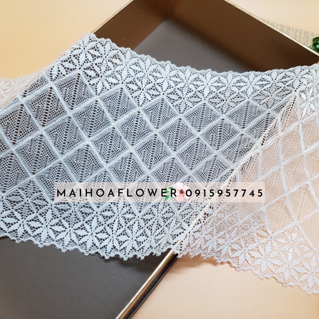 Cuộn ren trắng, ren lưới may đồ, chất đẹp, mềm mại, bản to 20cm