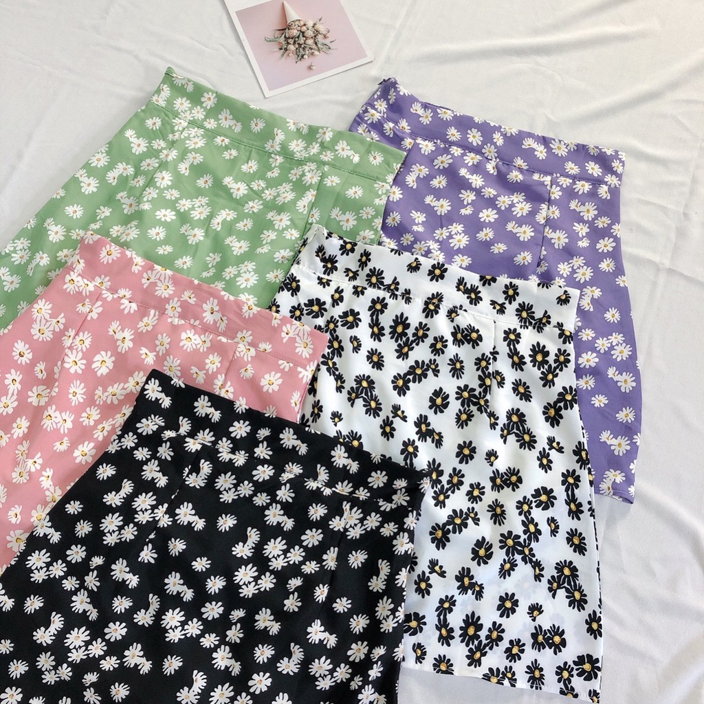 Chân váy chữ A hoa cúc có may kèm quần bên trong | BigBuy360 - bigbuy360.vn