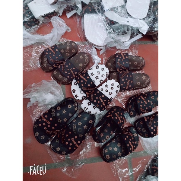 Dép superstar
