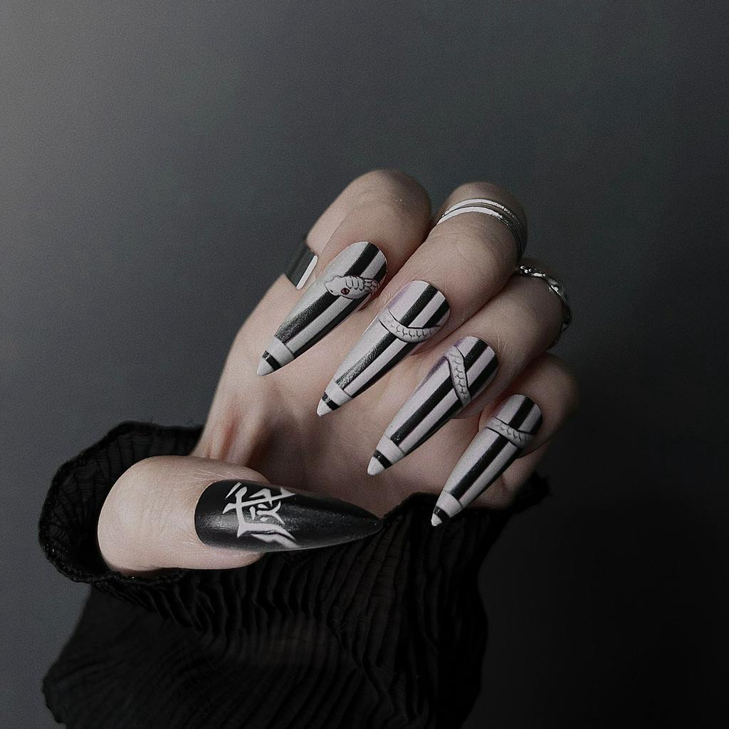 Móng Tay Giả Anime Nail Bộ 24 Nail Box Demon Slayer - Kimetsu No Yaiba Kèm Phụ Kiện Làm Móng