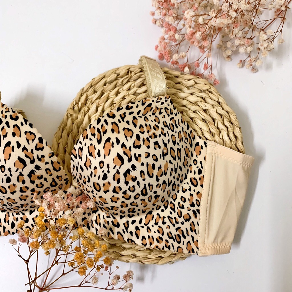 Áo lót nữ su đúc không gọng định hình đệm dày 2cm nâng đẩy ngực chống trượt chống sa trễ (V-08A)