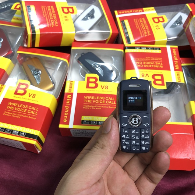 Điện thoại siêu nhỏ 2 sim, có thay đổi giọng nói bently bv8 | BigBuy360 - bigbuy360.vn