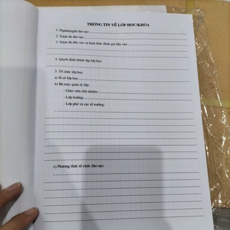 Sổ tay giáo viên theo tt23/2018