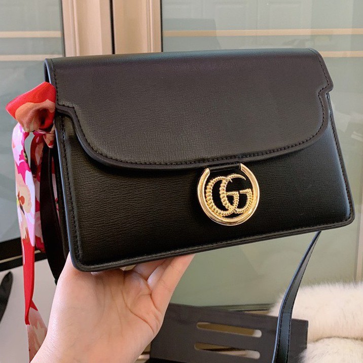 Túi đeo chéo nữ GUCCI BAG 2021 MNK58