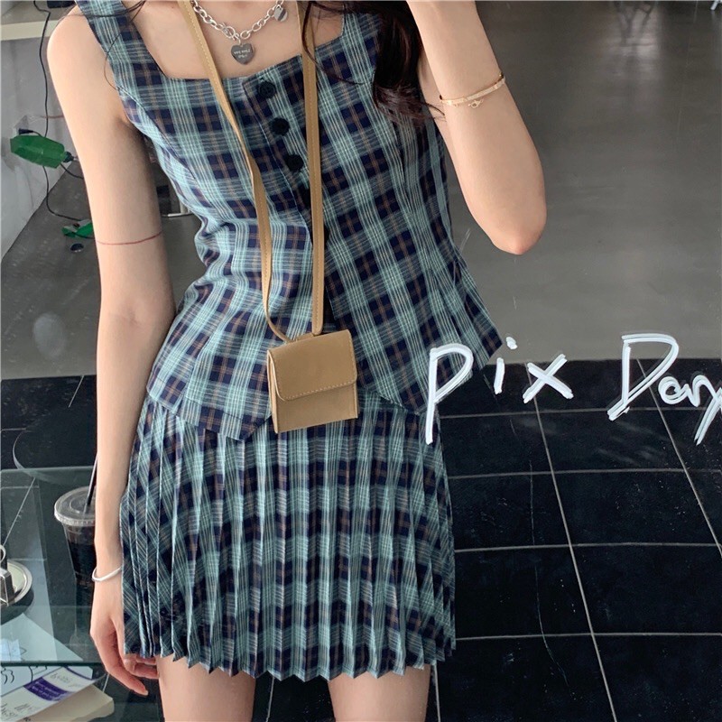 Set áo và chân váy xếp li | BigBuy360 - bigbuy360.vn