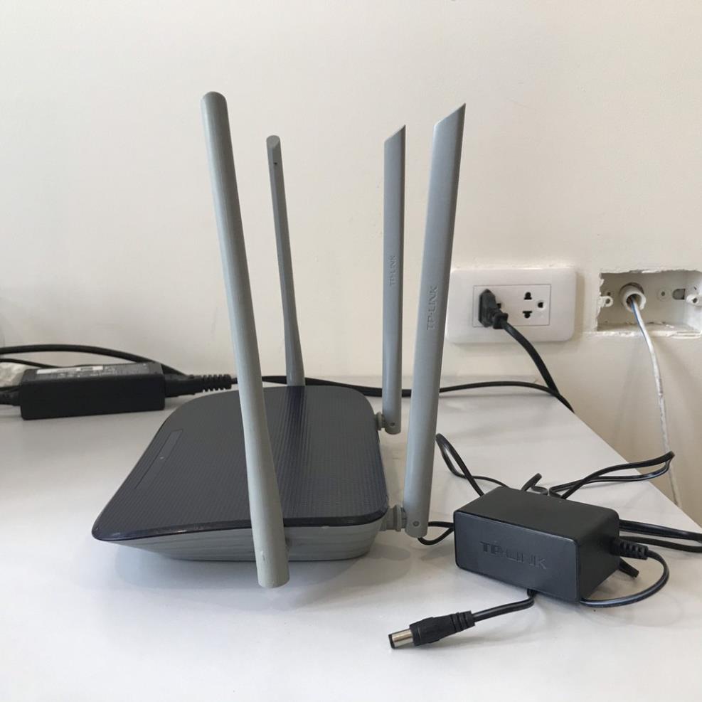 Bộ Phát Wifi 4 Râu TP-link WDR6300 - Hai băng tần AC1200
