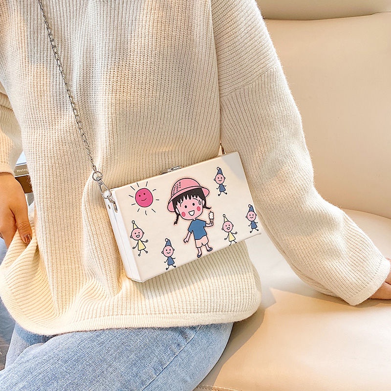 Túi Đeo Chéo Vai Hình Vuông Nhỏ In Hình Doraemon Cherry Maruko Dễ Thương Thời Trang Cho Nữ