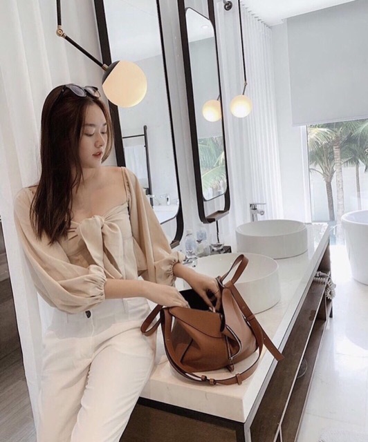 ÁO CỘT NƠ NGỰC (KÈM HÌNH THẬT)