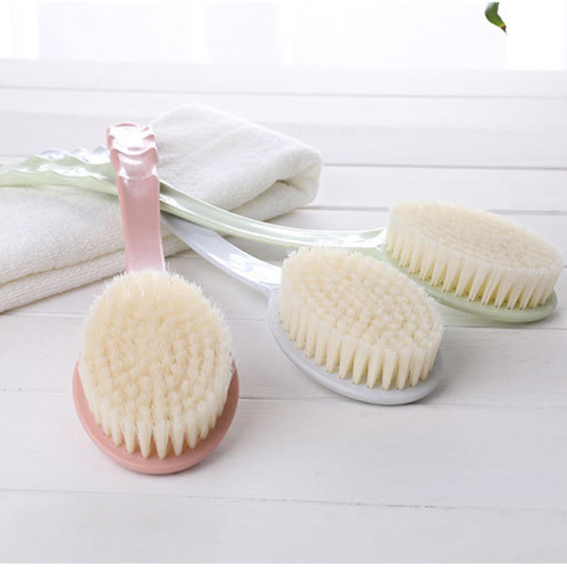 1 Bàn Chải Tắm Cán Dài Loại Bỏ Tế Bào Chết