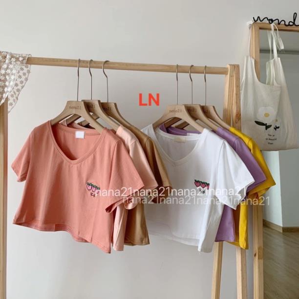 Áo croptop ngắn tay cổ tim logo 3 quả đào Ln