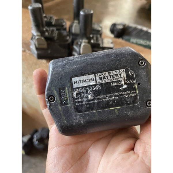 Pin hitachi 10,8v hàng bãi zin