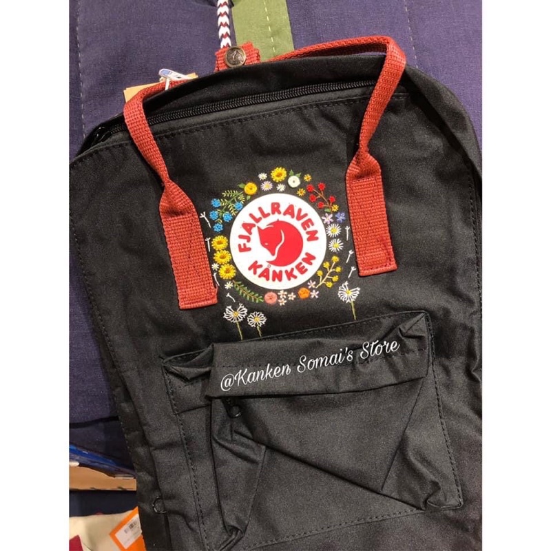 Balo Kanken Đen Quai Đỏ