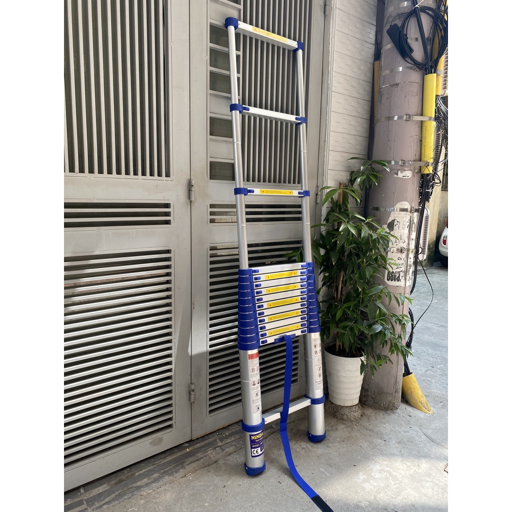 Thang nhôm rút đơn NiNDA Nhật Bản màu xanh 3m2, 3m8, 4m4, 4m8, 5m