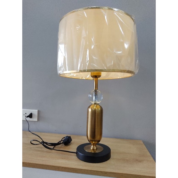 Đèn bàn  cao cấp, đèn táp gường phòng ngủ, đèn trang trí,  tặng kèm bóng led, BH 12T; Đèn bàn trang trí, đèn bàn decor