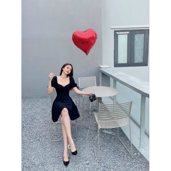 Đầm gân cổ vuông tay bo