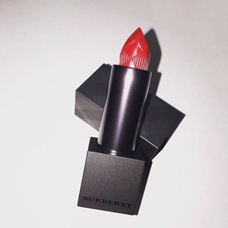 Son burberry màu 93 russet