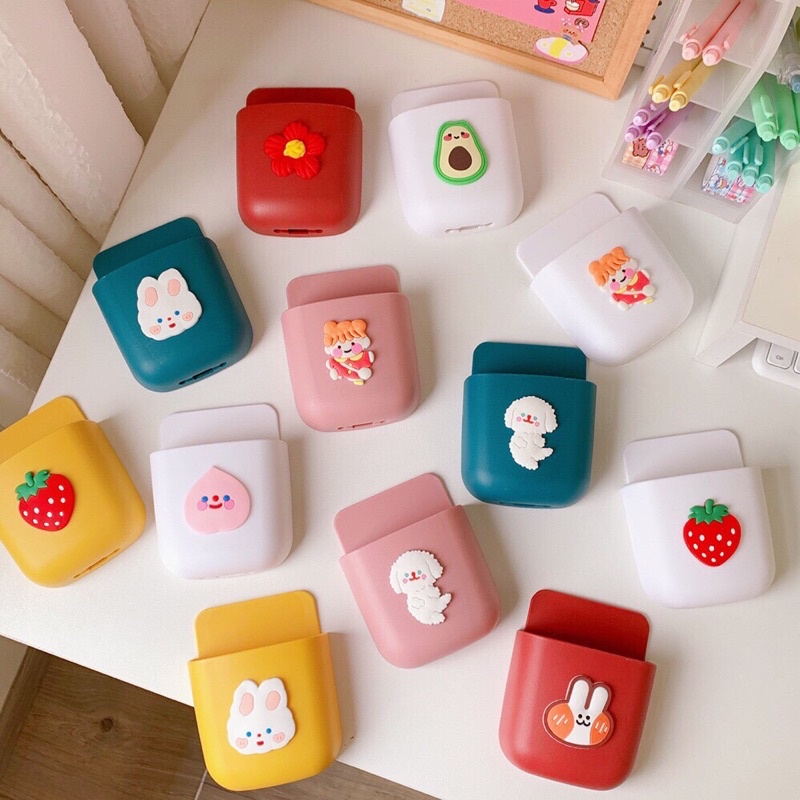 Kệ dán tường/ giá treo điện thoại, vật dụng