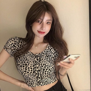 Áo Croptop Tay Ngắn Hoạ Tiết Da Báo Thiết Kế Cổ Chữ V