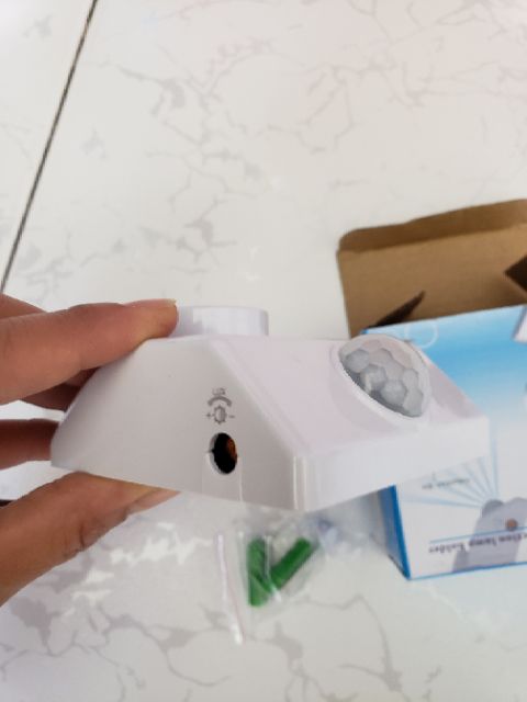 ĐUI ĐÈN CẢM ỨNG HỒNG NGOẠI CHUYỂN ĐỘNG E27 | BigBuy360 - bigbuy360.vn