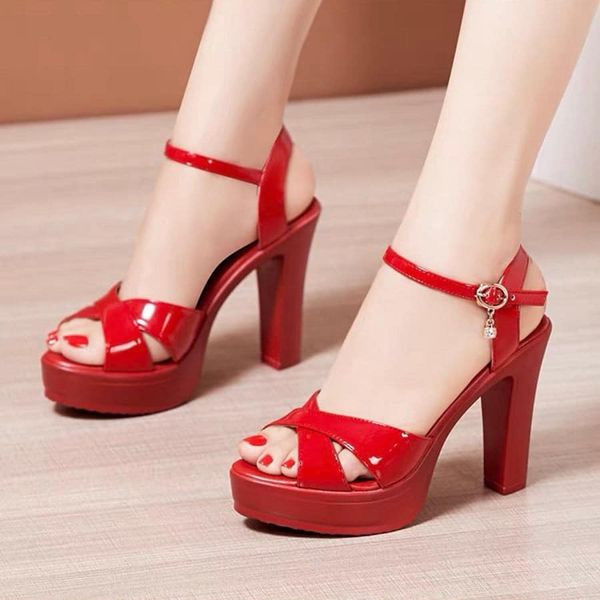 GIÀY SANDAL CAO GÓT ĐÚP QUAI CHÉO CAO 10CM✨✨