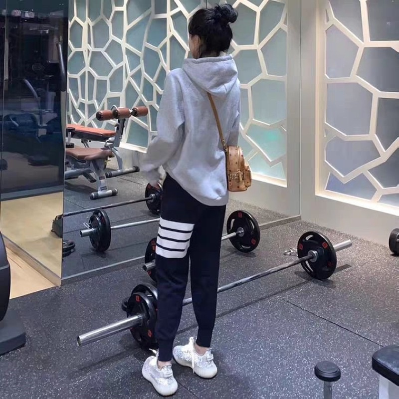 Quần thể thao tb