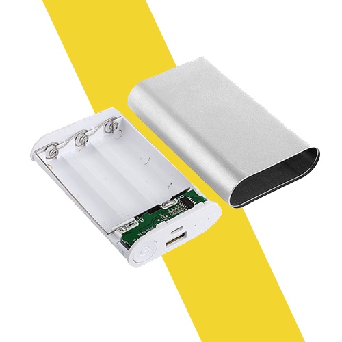 Box sạc pin dự phòng 3 pin