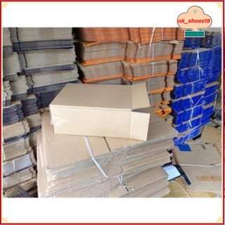 Hộp Box Chống Sốc Bảo Vệ Hộp Giày, Hộp Carton Bìa Cứng Chống Móp Méo