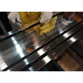 Thanh Inox Hộp 1,5x3Cm Chuyên Dùng Lắp Dàn Giá Kệ TREO QUẦN ÁO SHOP