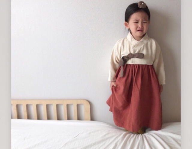 HANBOK CÁCH TÂN  BÉ GÁI