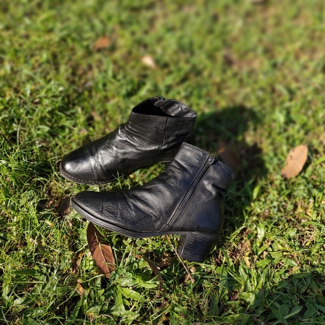 Boots Bốt Da thật second-hand B005- Đồ Si Bon