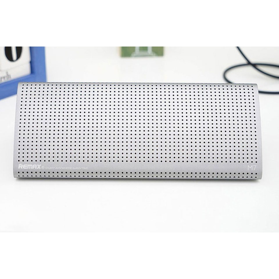 Loa Remax Bluetooth cao cấp RB-M7