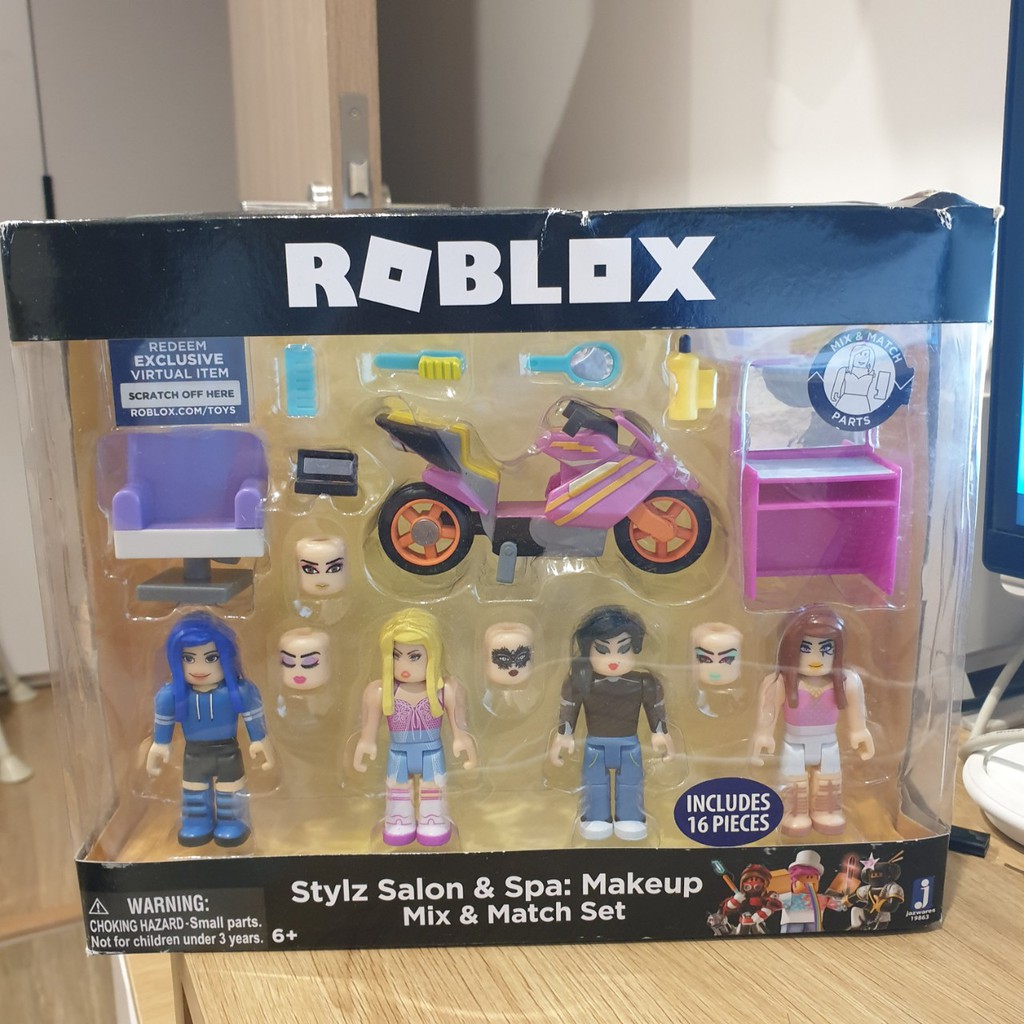 Đồ chơi roblox Stylz Salone & Spa: Makeup Mix & Match Set (chính hãng, có code)