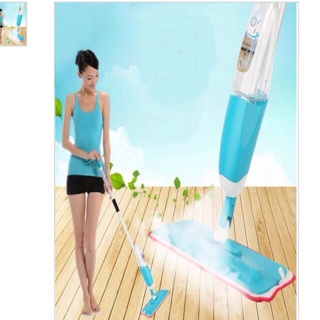 Cây lau nhà có vòi xịt nước