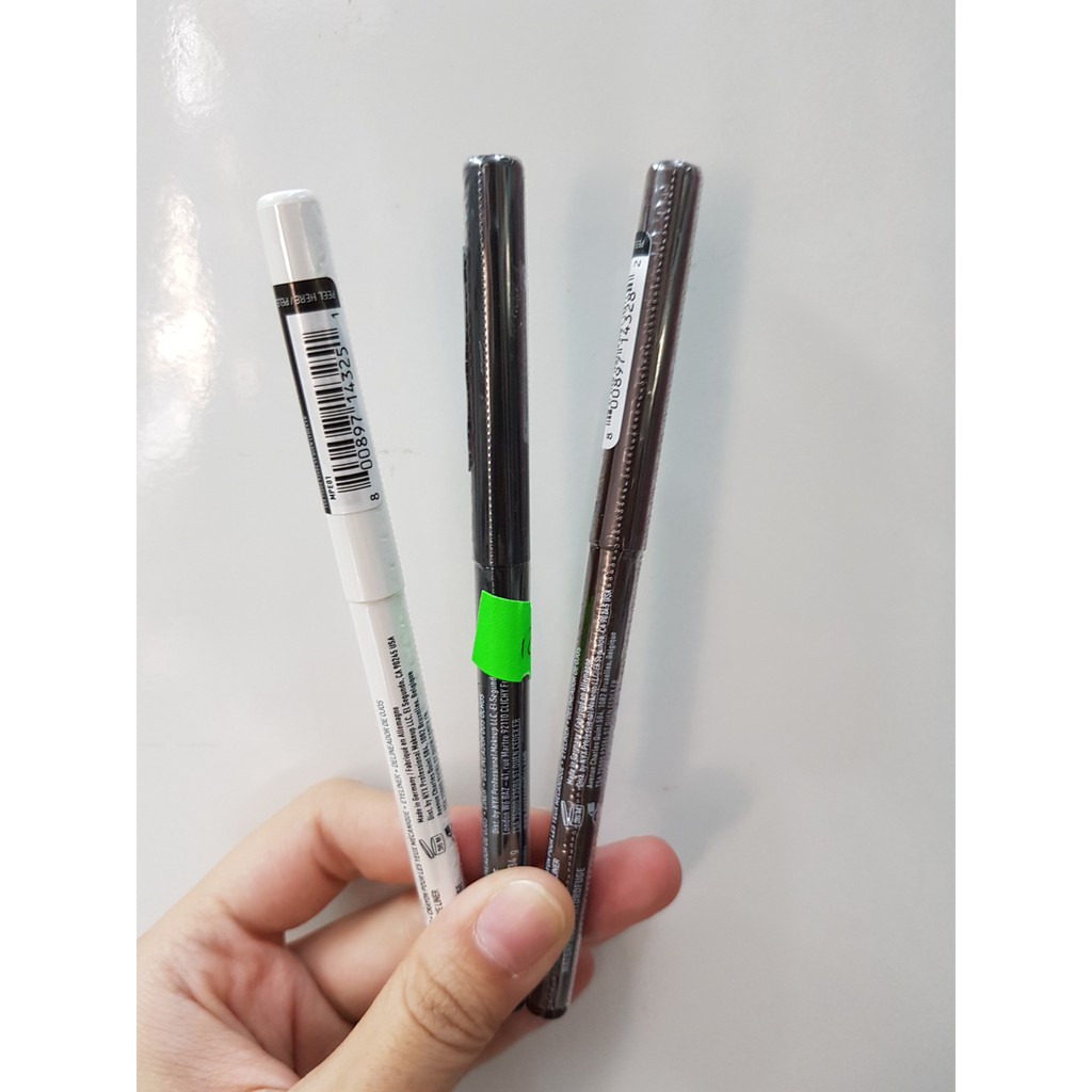 Chì sáp vẽ mắt dạng vặn NYX Retractable EyeLiner, sáp mềm lên chuẩn và đều, nhiều màu