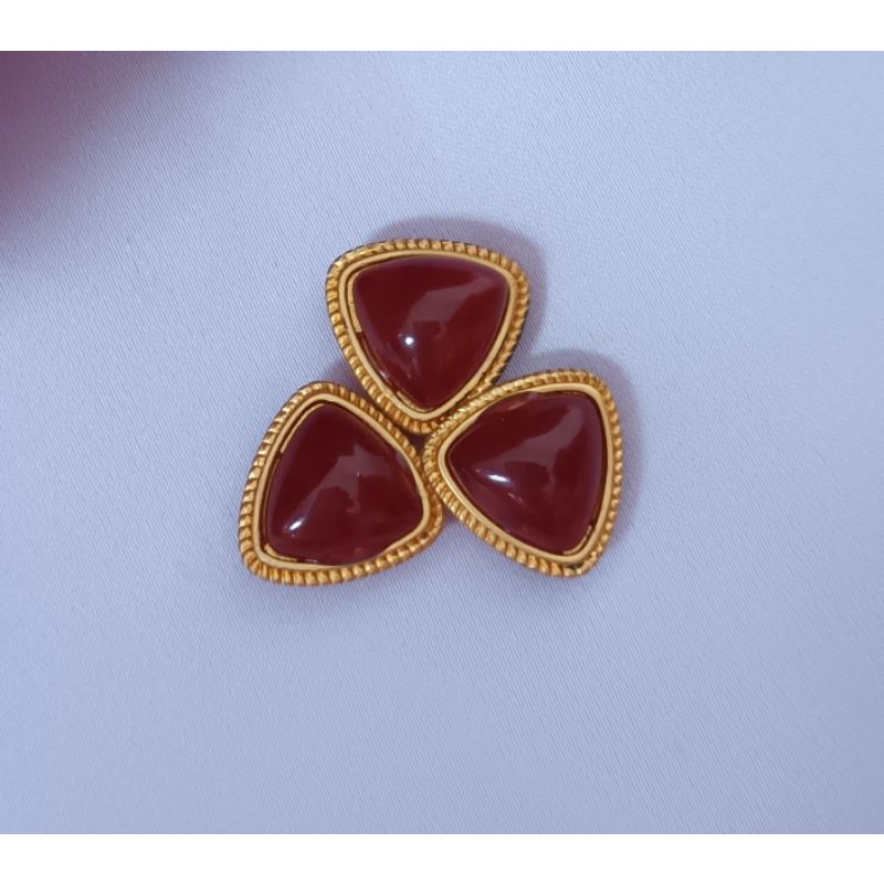 Charm Nepal hình tim hạt châu đỏ, xanh ngọc, vàng làm vòng