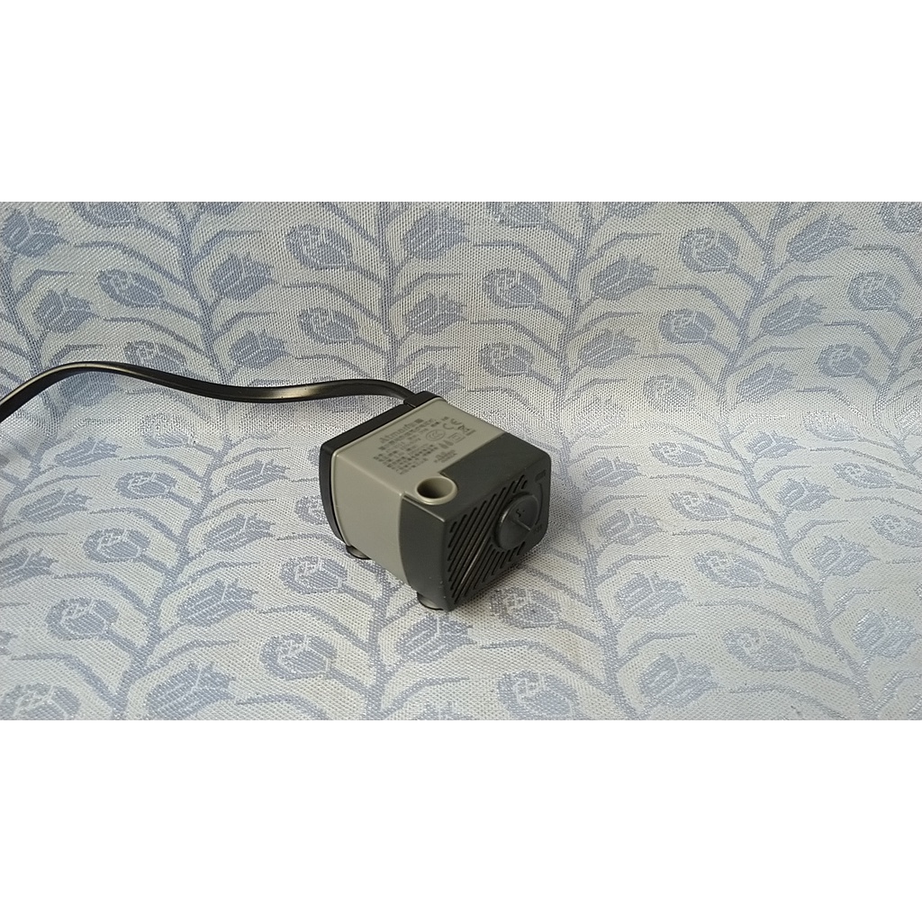 Máy bơm Atman 301S, 2.5w-230L/hr dùng cho hồ cá.