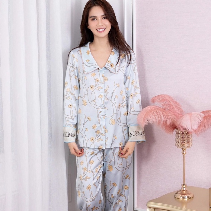 Đồ Ngủ Nữ Venus Secret Bộ Lụa Pijama Phối Chữ Venus Hoa Vàng