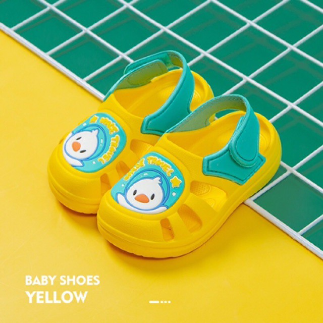 Mã CC023 Dép sandal tập đi bé trai bé gái
