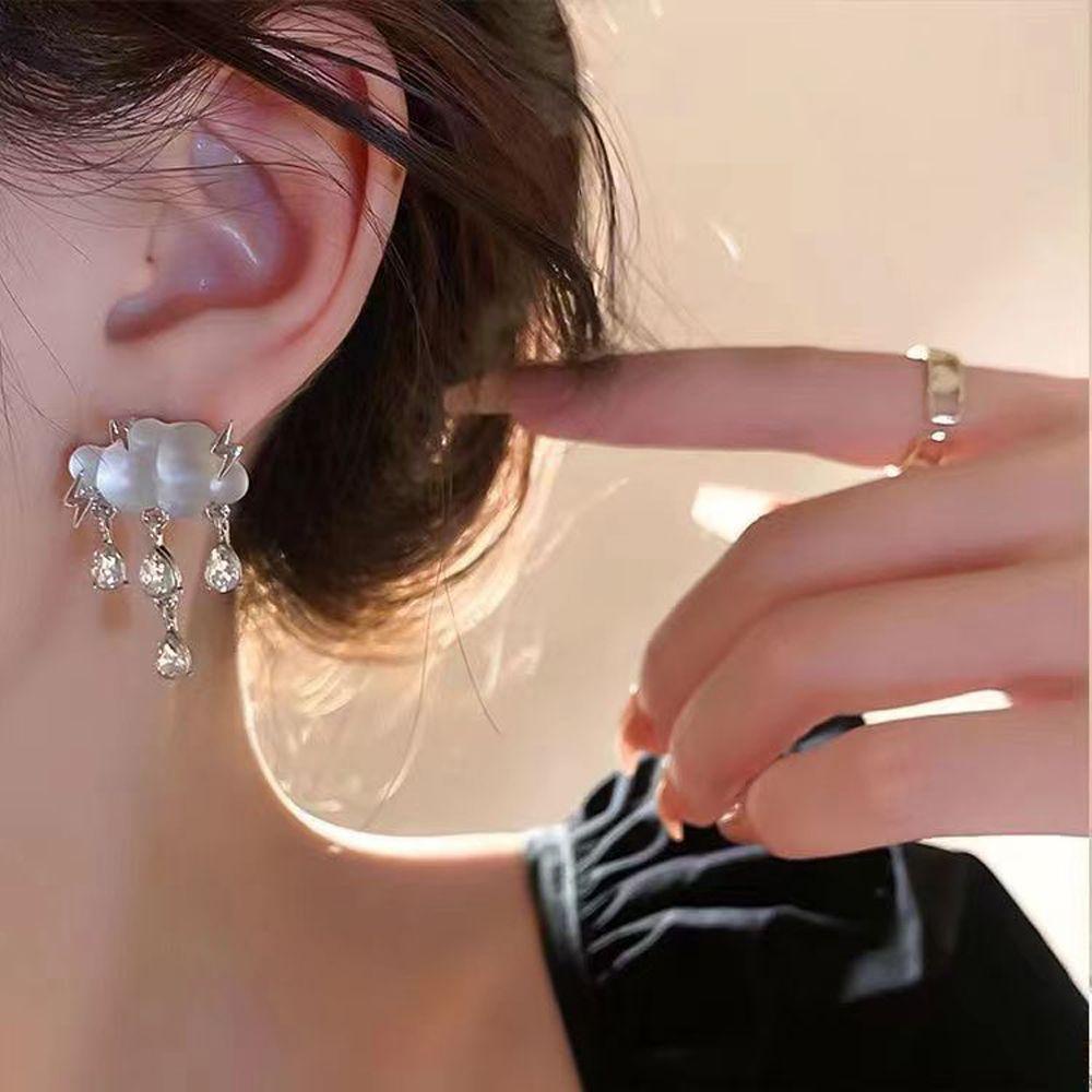 Vanes1 Bông Tai Chuỗi Hạt Hình Đám Mây Cổ Điển Dễ Thương Dành Cho Nữ