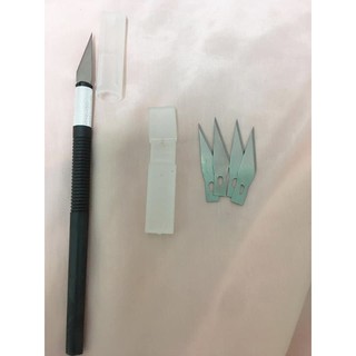 Dao trổ cán nhựa